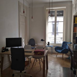 Bureau privé 32 m² 7 postes Location bureau Rue de la République Lyon 69002 - photo 2